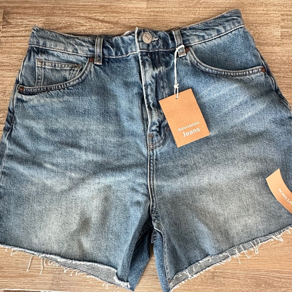 NWT Reformation Wilder high rise jean shorts